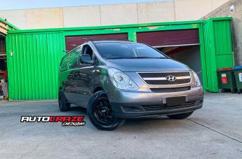 HYUNDAI-ILOAD-RG2-SATIN-BLACK